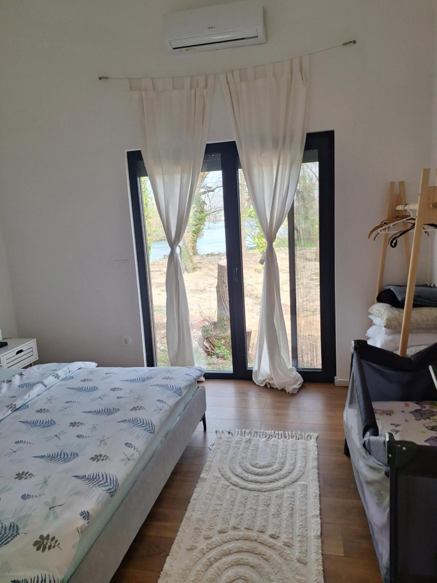 Farah Superior Apartments Bihać Rom bilde